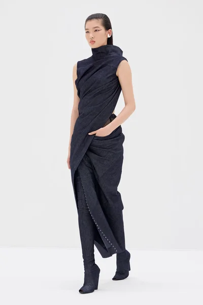 Look 8